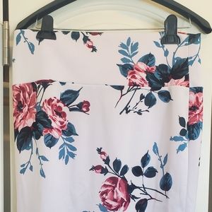 Silhouette NYC Pencil Floral Skirt